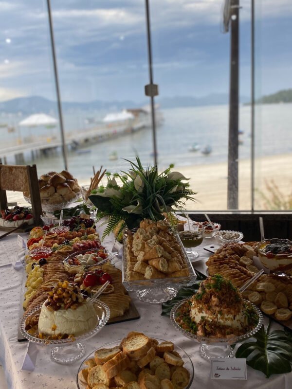 7B664701-C103-4376-8093-DA1D023B4187